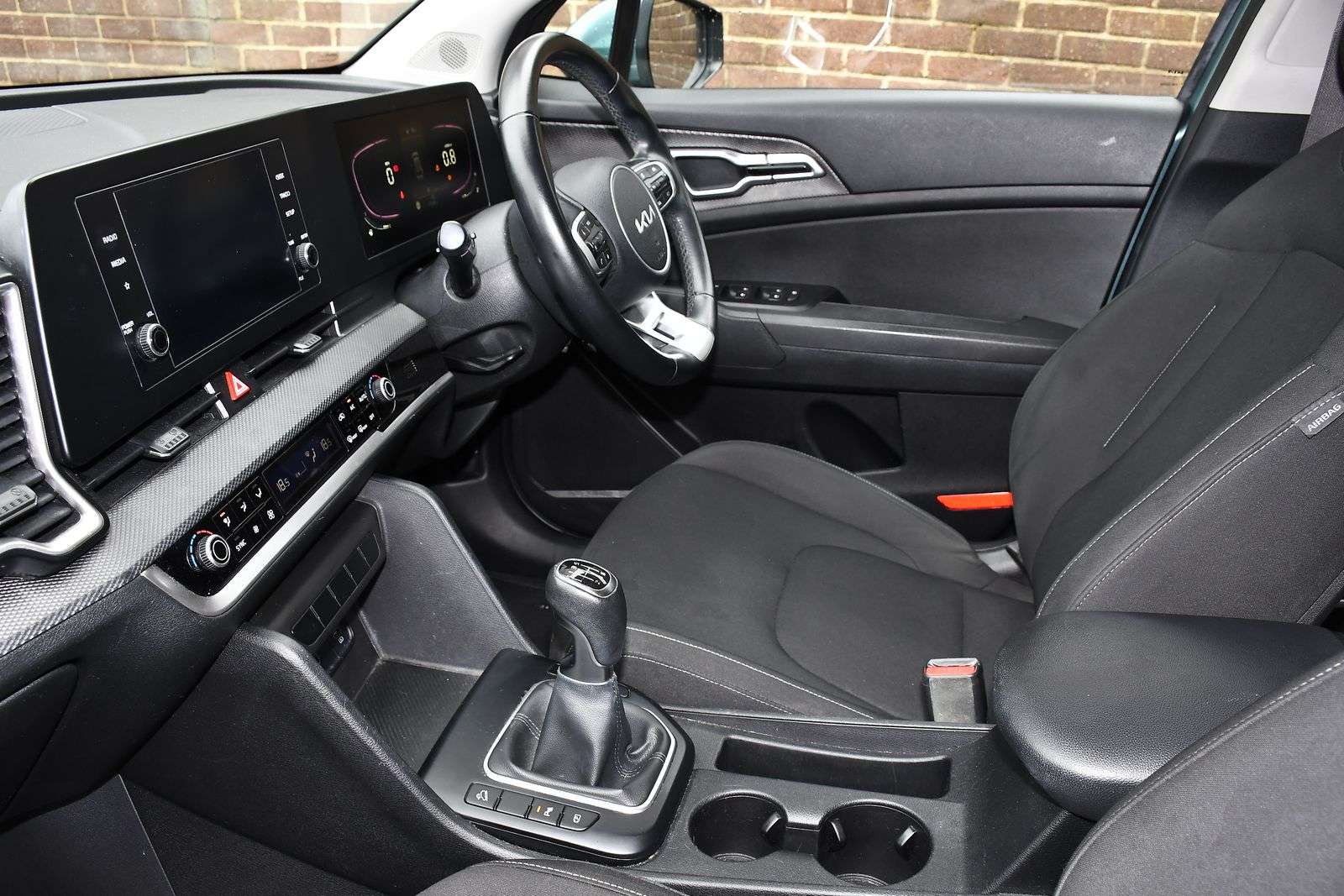 A 2022 KIA SPORTAGE 2 ISG A 2022 KIA SPORTAGE 2 ISG