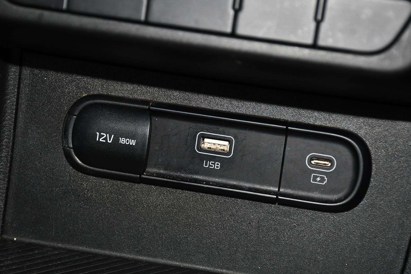 2022 KIA SPORTAGE 2022 KIA SPORTAGE