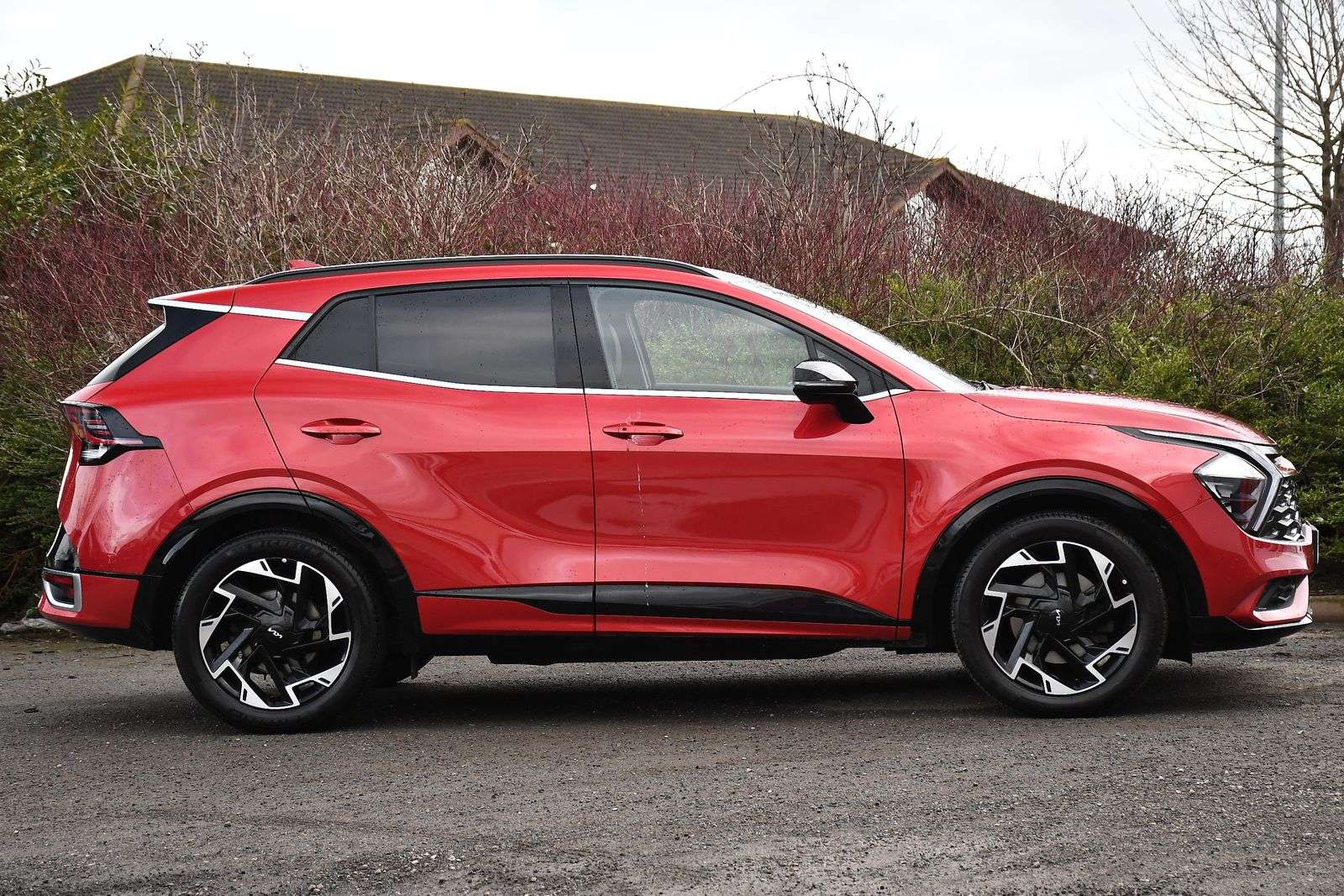 A 2024 KIA SPORTAGE 1.6 T-GDi GT-Line SUV 5dr Petrol Manual Euro 6 (s/s) (148 bhp) A 2024 KIA SPORTAGE 1.6 T-GDi GT-Line SUV 5dr Petrol Manual Euro 6 (s/s) (148 bhp)