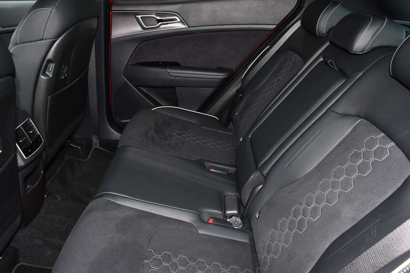 2024 KIA SPORTAGE 2024 KIA SPORTAGE