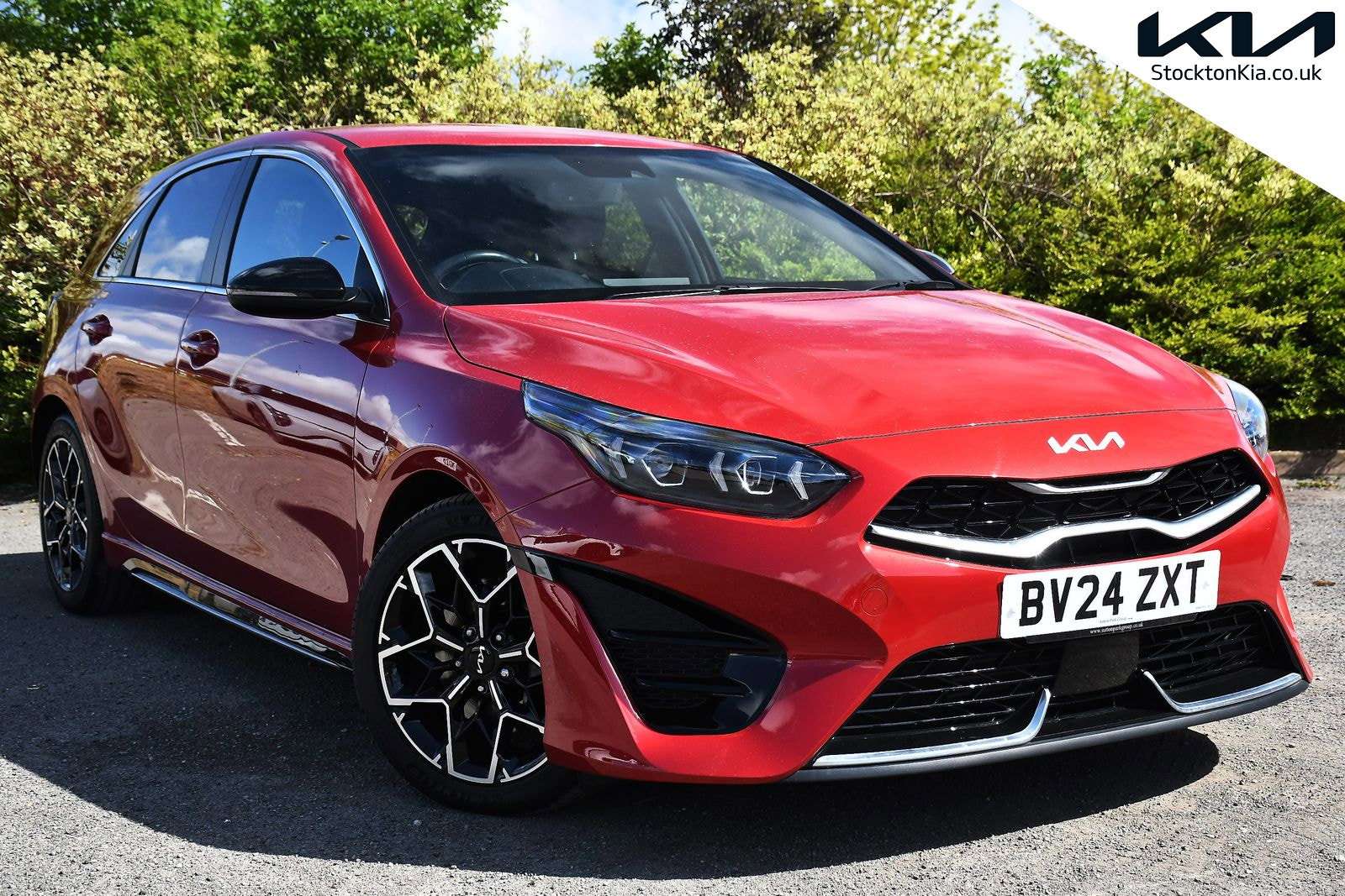 A 2024 KIA CEED 1.5 T-GDi GT-Line Hatchback 5dr Petrol Manual Euro 6 (s/s) (158 bhp) A 2024 KIA CEED 1.5 T-GDi GT-Line Hatchback 5dr Petrol Manual Euro 6 (s/s) (158 bhp)