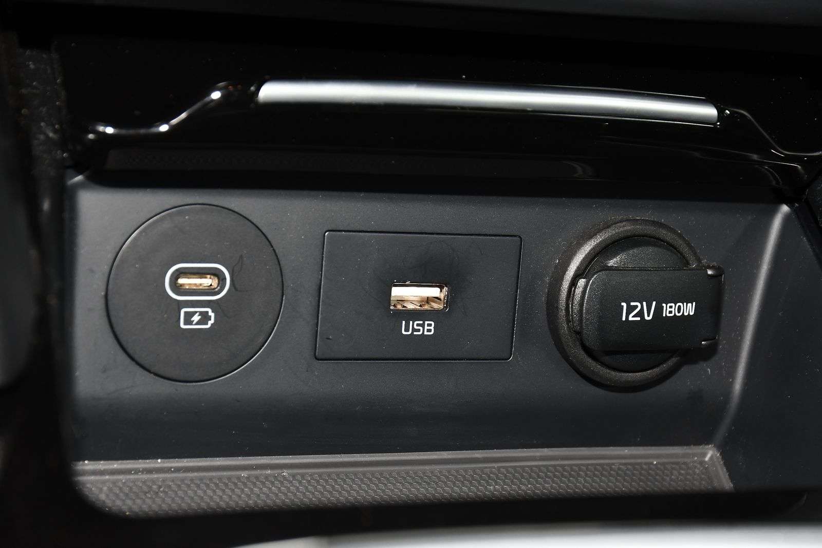 2023 KIA XCEED 2023 KIA XCEED