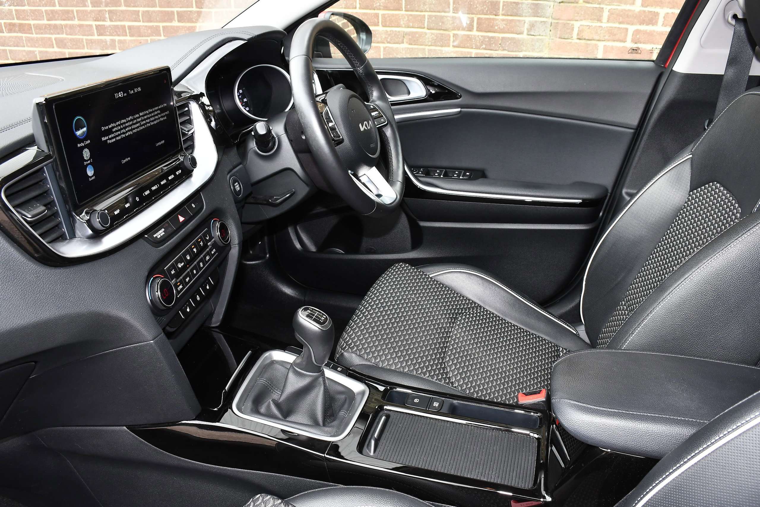A 2023 KIA XCEED 1.5 T-GDi 3 SUV 5dr Petrol Manual Euro 6 (s/s) (158 bhp) A 2023 KIA XCEED 1.5 T-GDi 3 SUV 5dr Petrol Manual Euro 6 (s/s) (158 bhp)