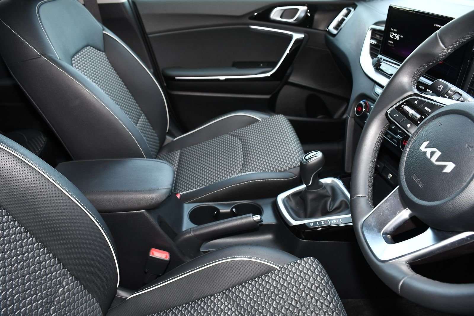 2022 KIA CEED 2022 KIA CEED
