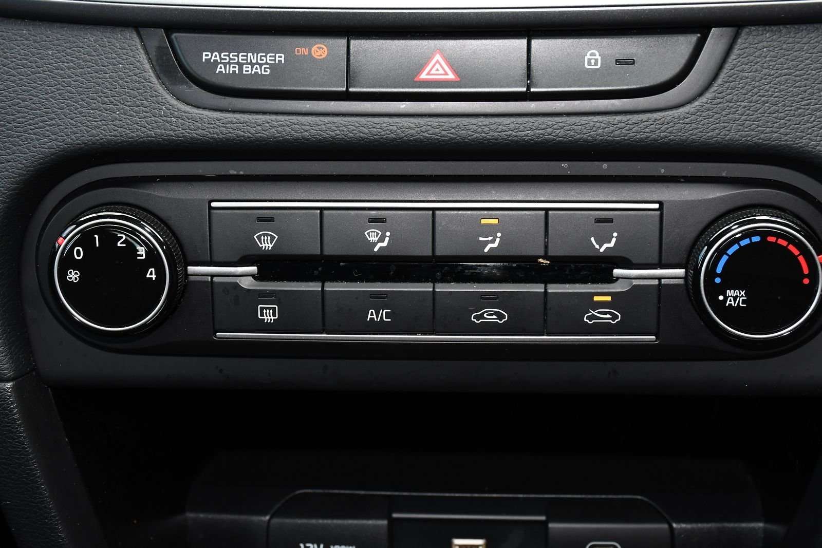 2023 KIA CEED 2023 KIA CEED