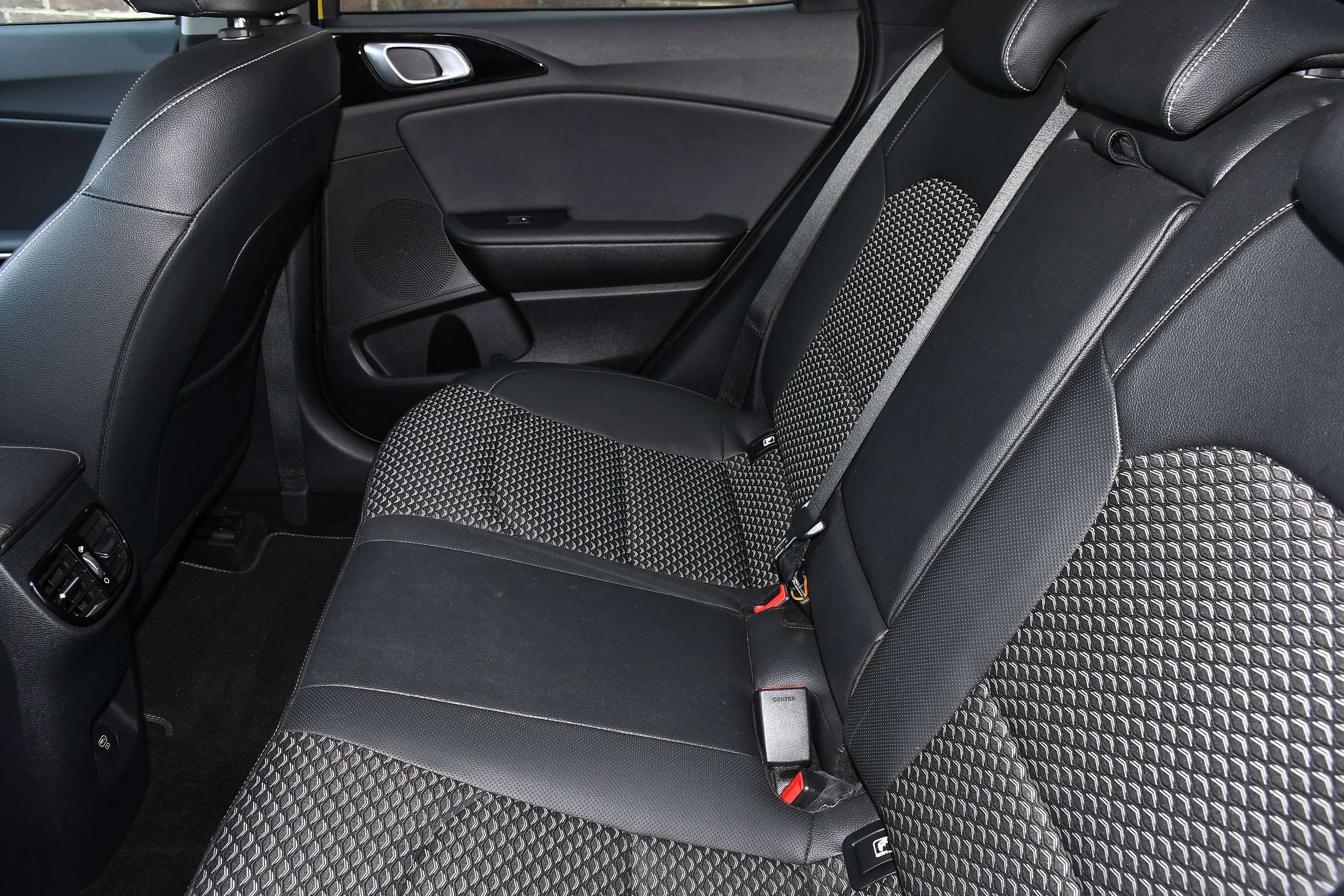 2022 KIA XCEED 2022 KIA XCEED