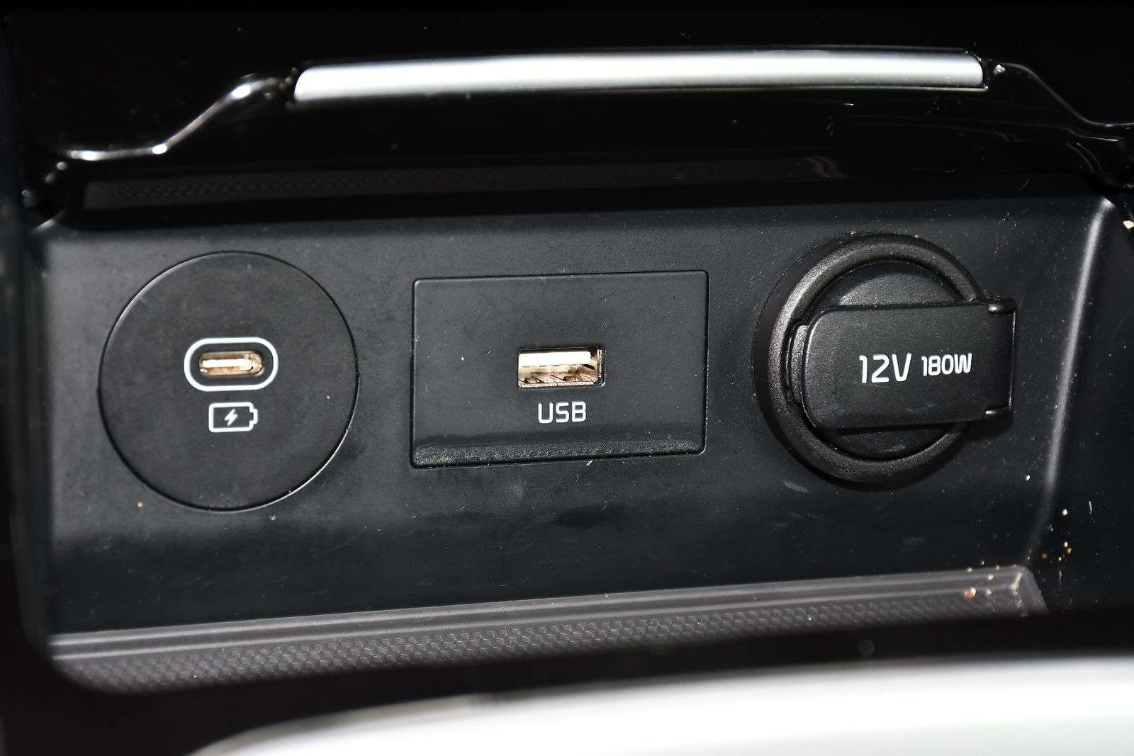 2023 KIA XCEED 2023 KIA XCEED