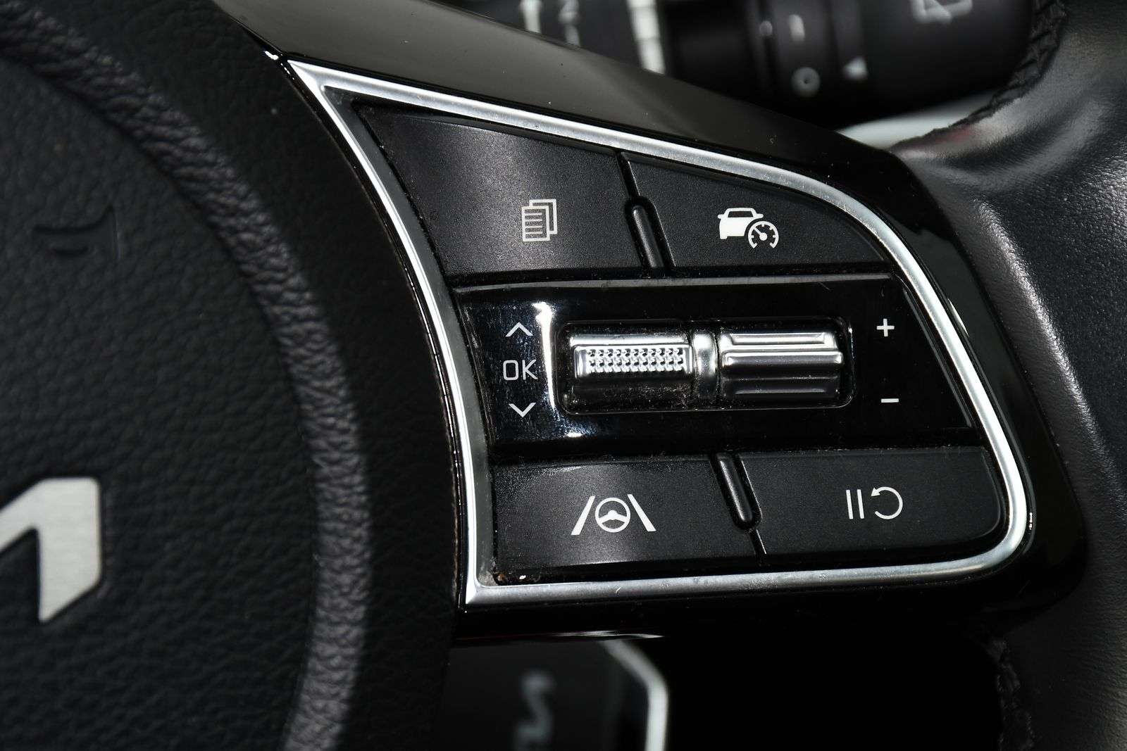 2023 KIA CEED 2023 KIA CEED