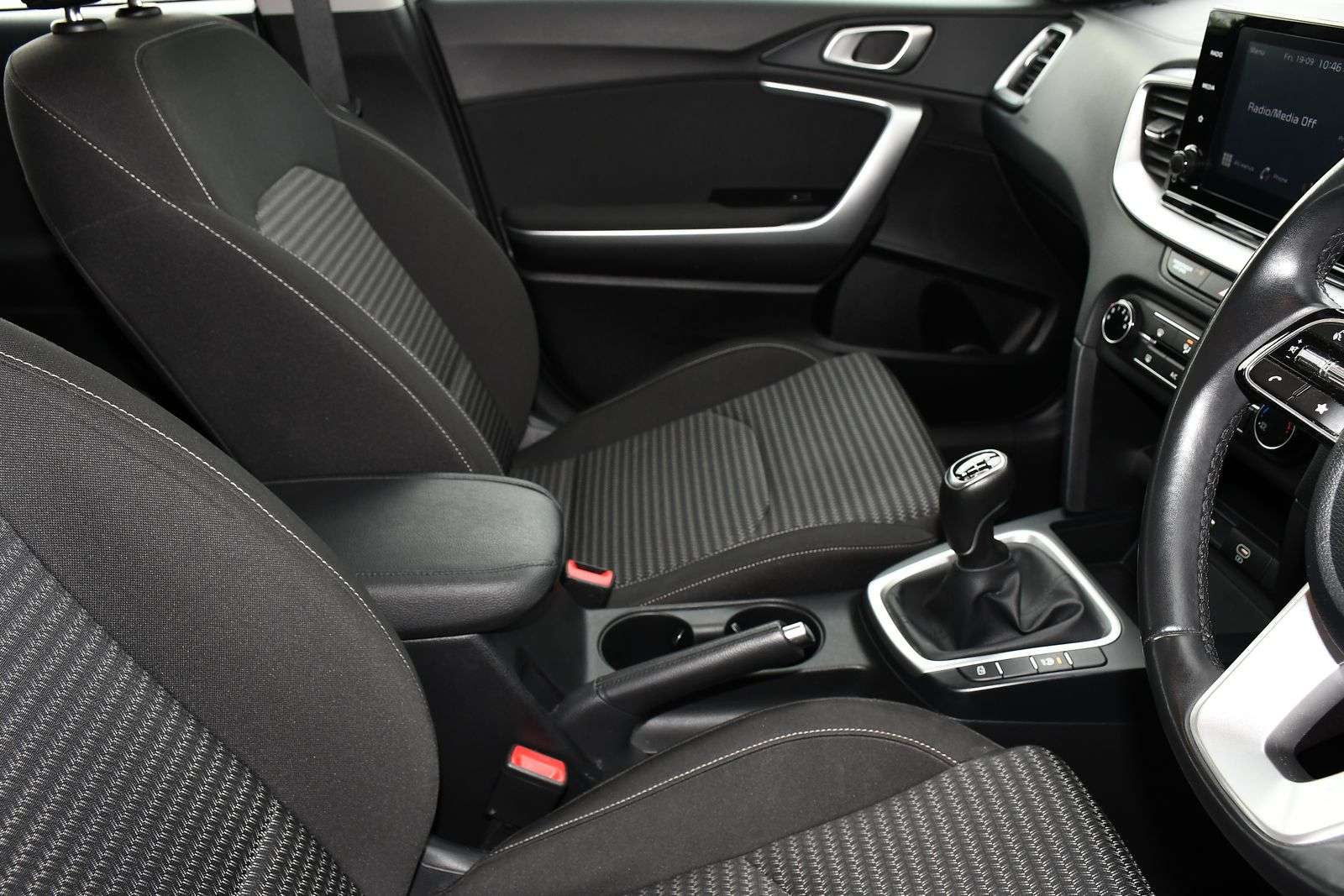 2023 KIA CEED 2023 KIA CEED