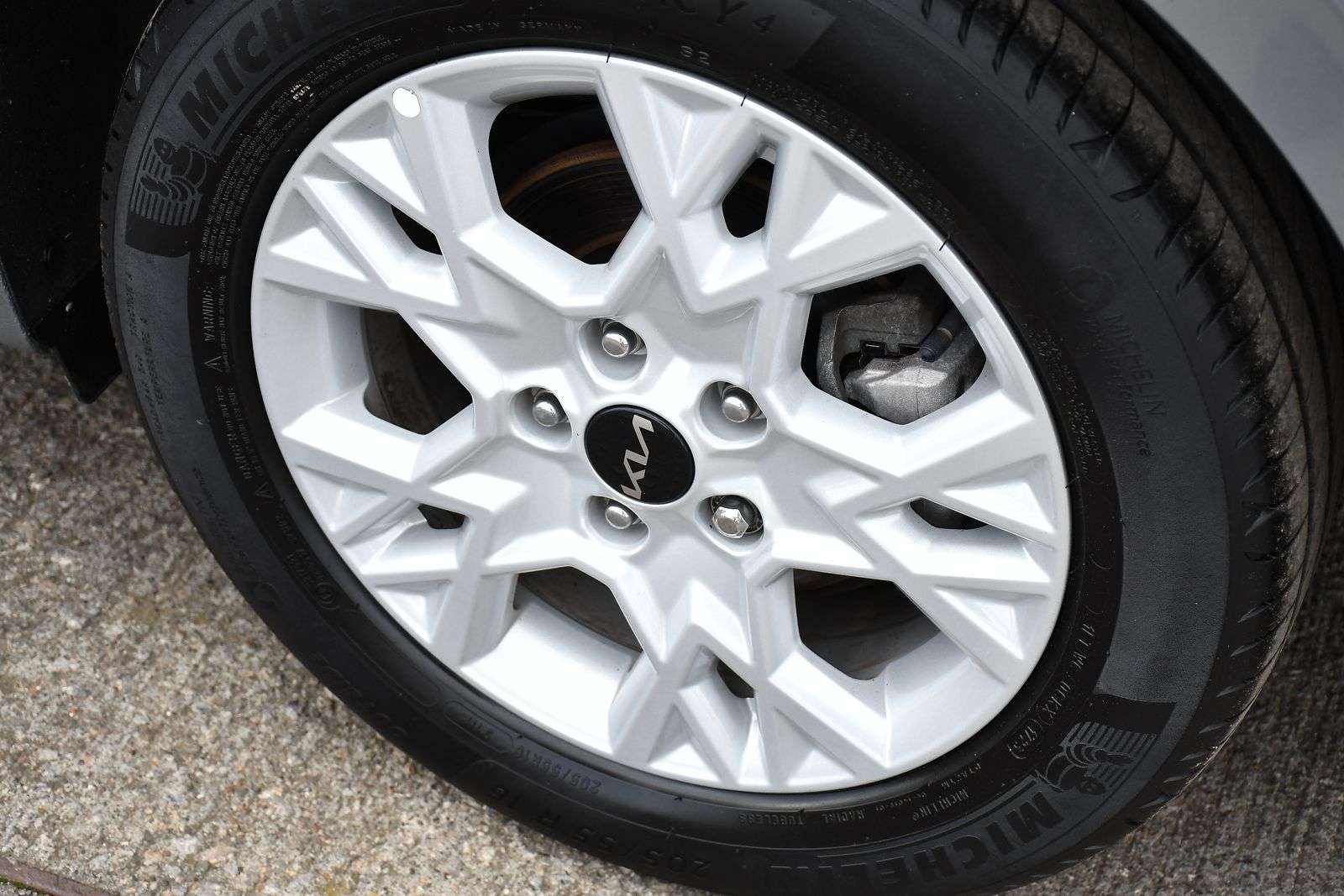 2023 KIA CEED 2023 KIA CEED