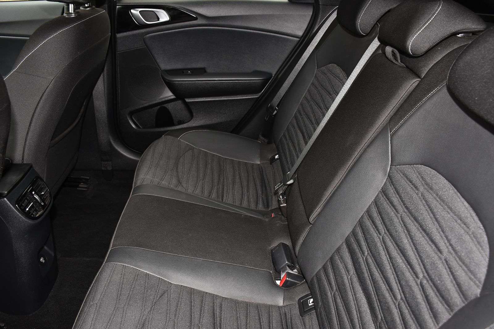 2024 KIA PROCEED 2024 KIA PROCEED