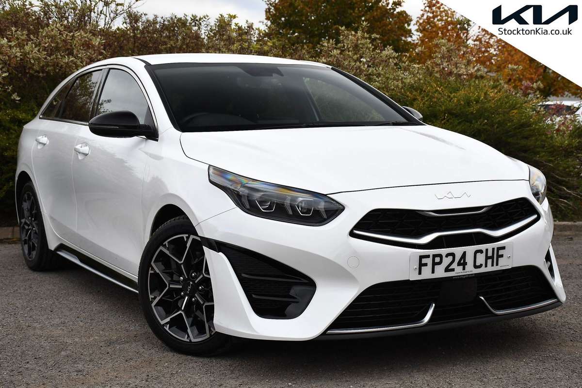 Check out this Kia Proceed 2024 Petrol Manual