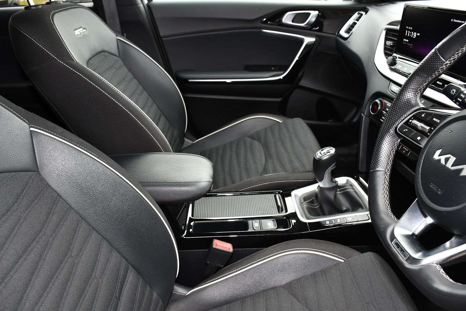 2024 KIA PROCEED 2024 KIA PROCEED