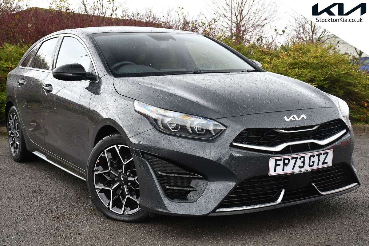 Check out this Kia Proceed 2023 Petrol Manual