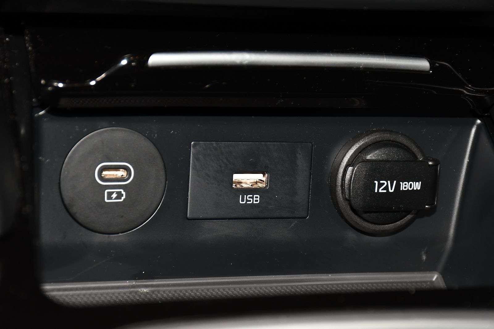 2023 KIA PROCEED 2023 KIA PROCEED