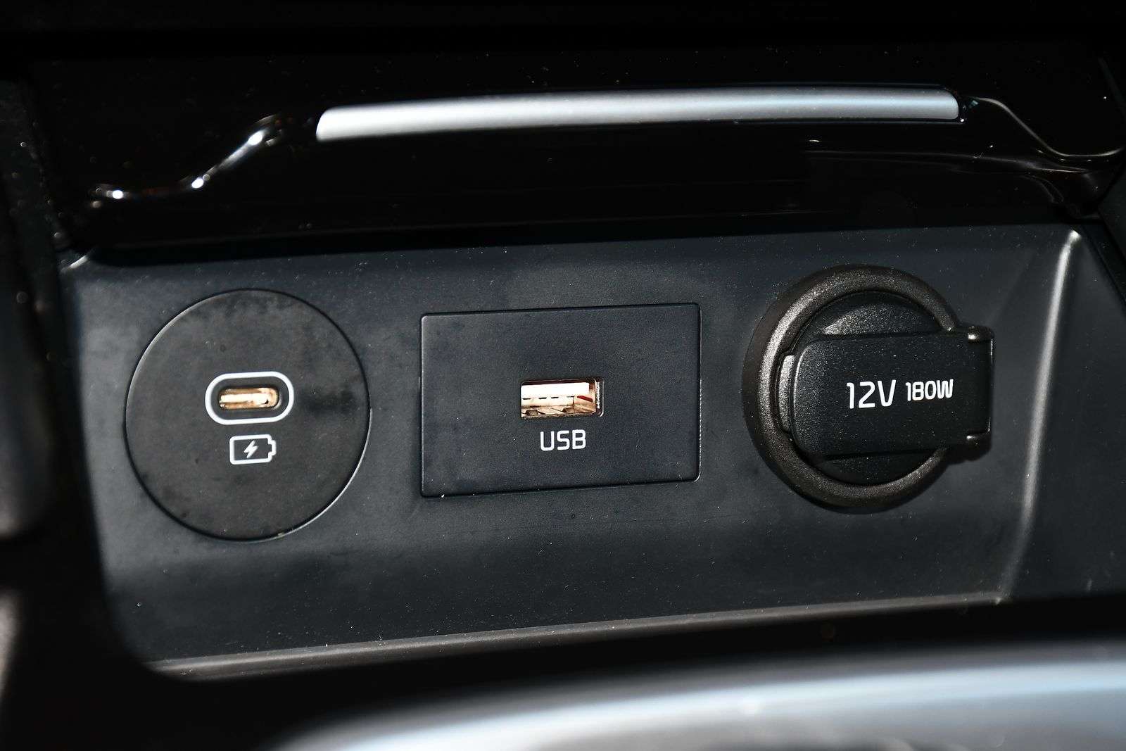 2023 KIA PROCEED 2023 KIA PROCEED