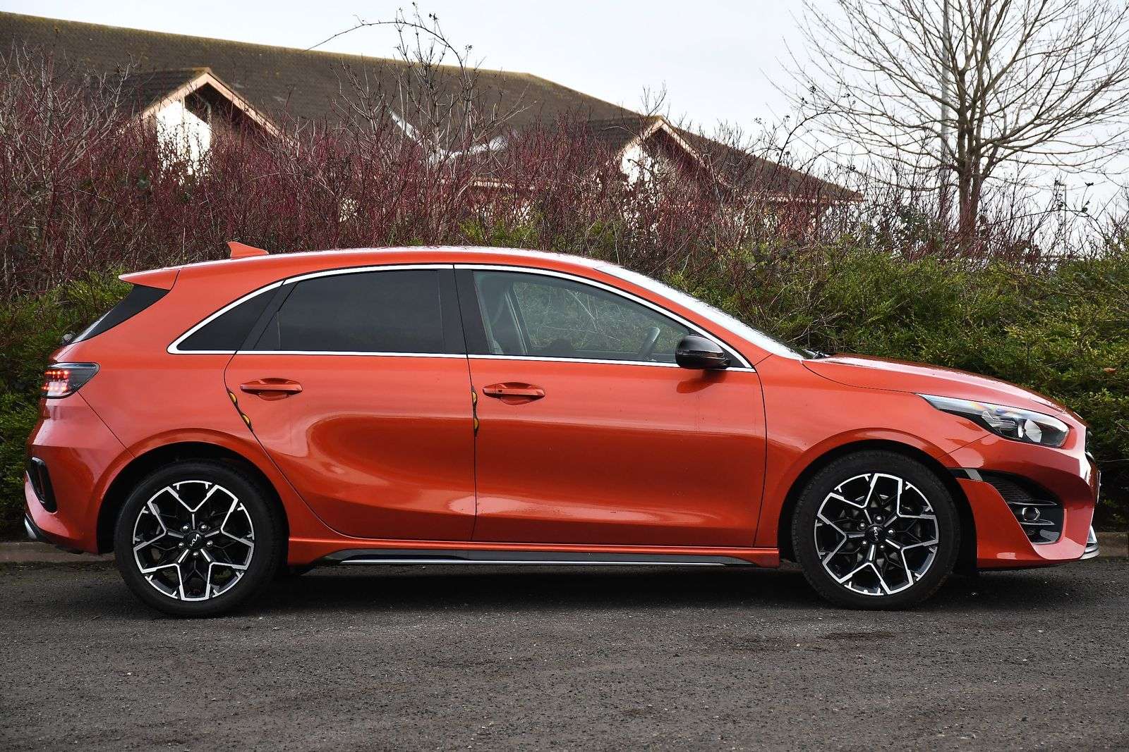 A 2022 KIA CEED 1.5 T-GDi GT-Line Hatchback 5dr Petrol Manual Euro 6 (s/s) (158 bhp) A 2022 KIA CEED 1.5 T-GDi GT-Line Hatchback 5dr Petrol Manual Euro 6 (s/s) (158 bhp)