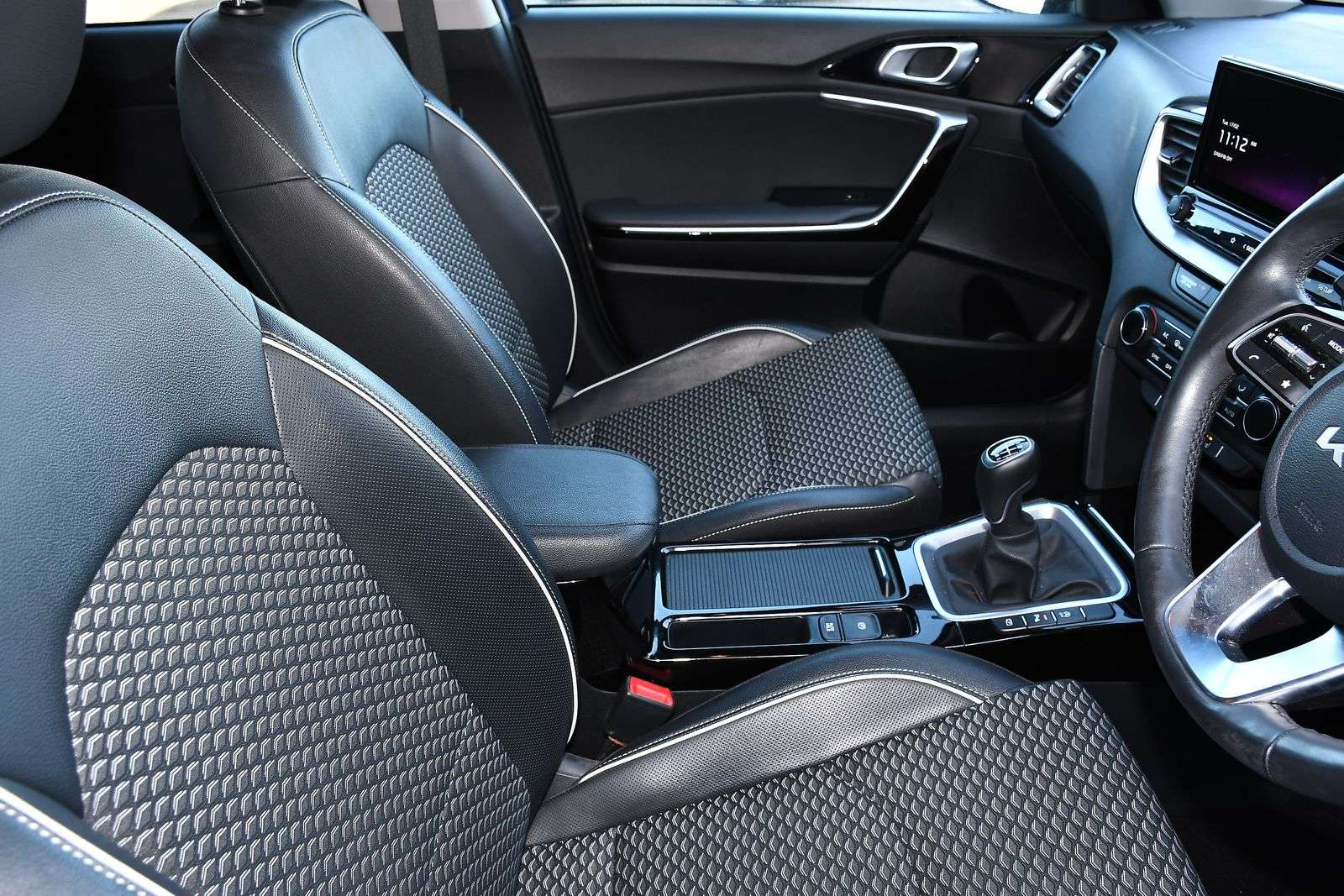 2023 KIA XCEED 2023 KIA XCEED