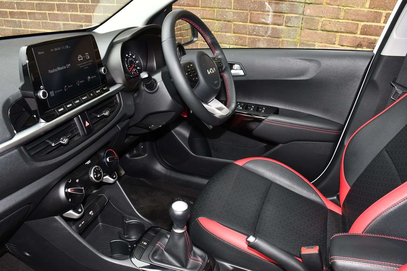 A 2023 KIA PICANTO 1.0 DPi GT-Line Hatchback 5dr Petrol Manual Euro 6 (s/s) (66 bhp) A 2023 KIA PICANTO 1.0 DPi GT-Line Hatchback 5dr Petrol Manual Euro 6 (s/s) (66 bhp)