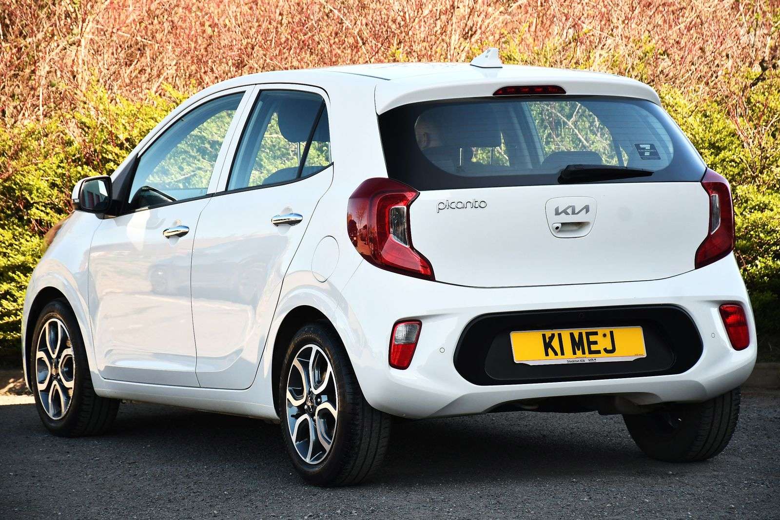 A 2026 KIA PICANTO 1.0 DPi 3 Hatchback 5dr Petrol Manual Euro 6 (s/s) (66 bhp) A 2026 KIA PICANTO 1.0 DPi 3 Hatchback 5dr Petrol Manual Euro 6 (s/s) (66 bhp)