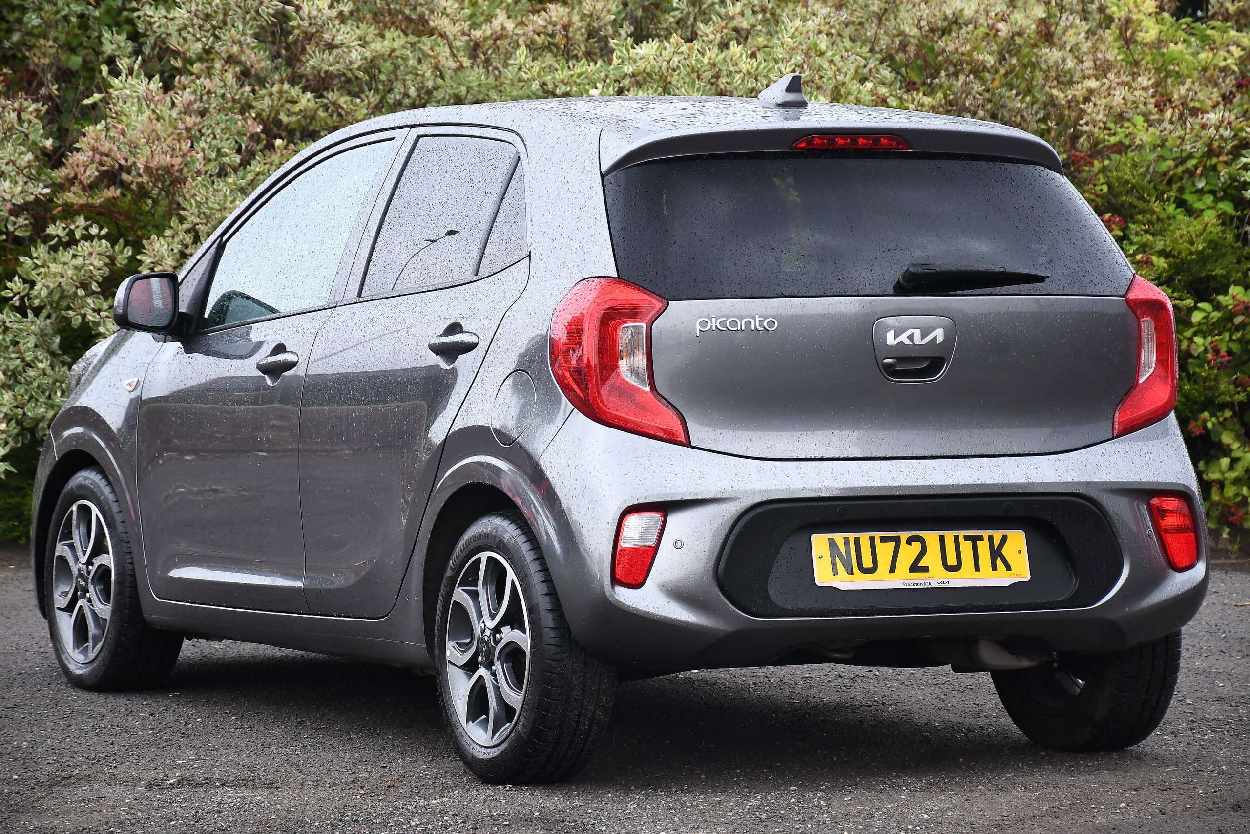 A 2022 KIA PICANTO 1.0 DPi Shadow Hatchback 5dr Petrol Manual Euro 6 (s/s) (66 bhp) A 2022 KIA PICANTO 1.0 DPi Shadow Hatchback 5dr Petrol Manual Euro 6 (s/s) (66 bhp)