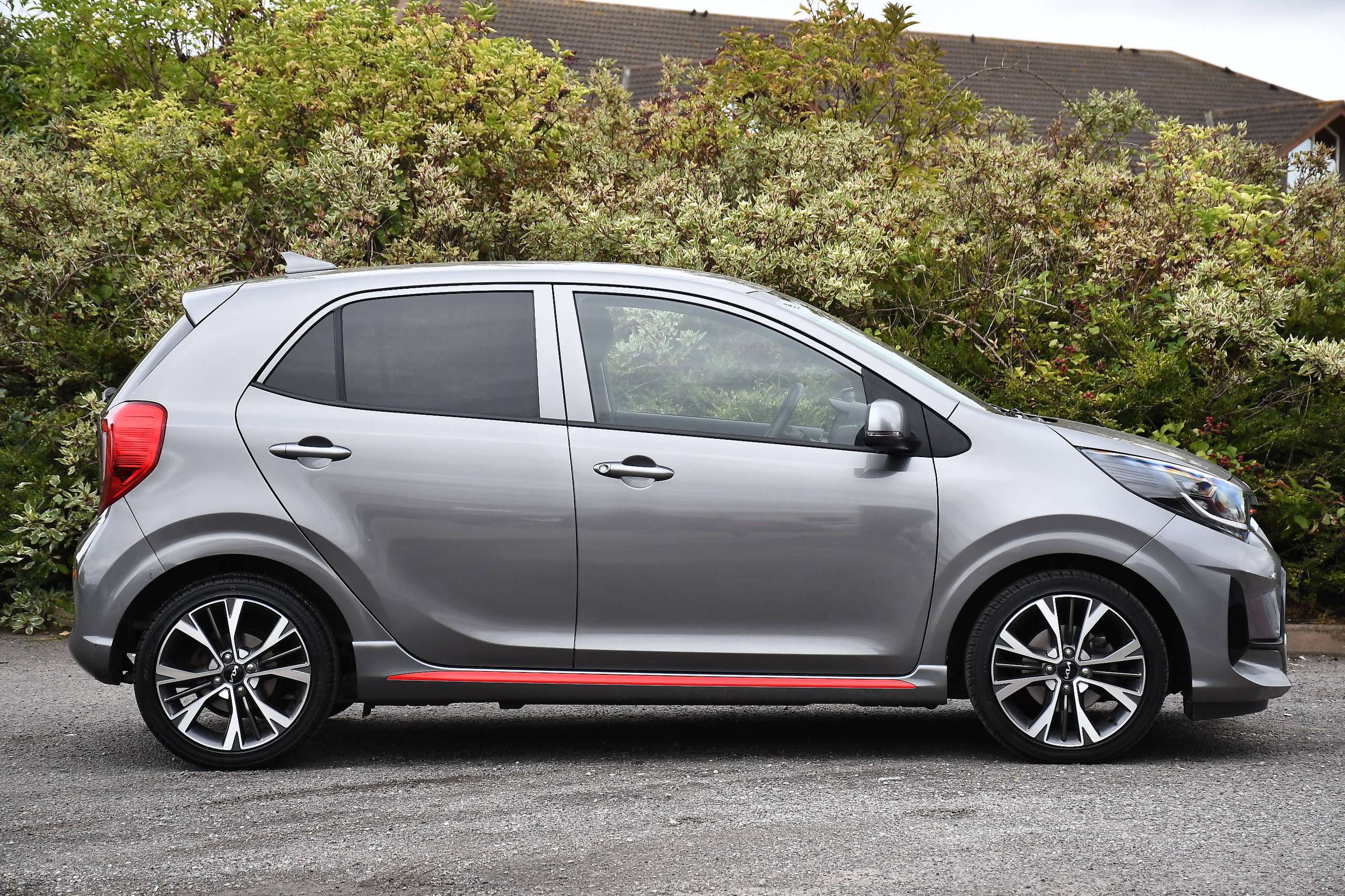 A 2023 KIA PICANTO 1.0 DPi GT-Line Hatchback 5dr Petrol Manual Euro 6 (s/s) (66 bhp) A 2023 KIA PICANTO 1.0 DPi GT-Line Hatchback 5dr Petrol Manual Euro 6 (s/s) (66 bhp)
