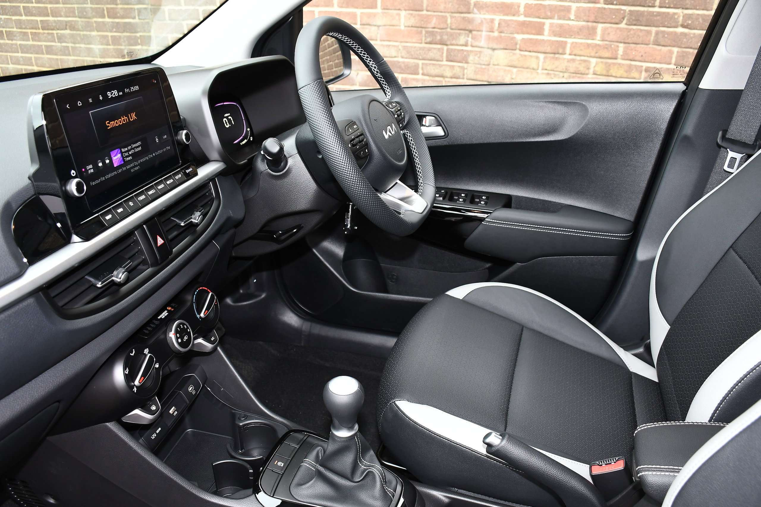 A 2026 KIA PICANTO 1.0 GT-Line Hatchback 5dr Petrol Manual Euro 6 (s/s) (67 bhp) A 2026 KIA PICANTO 1.0 GT-Line Hatchback 5dr Petrol Manual Euro 6 (s/s) (67 bhp)