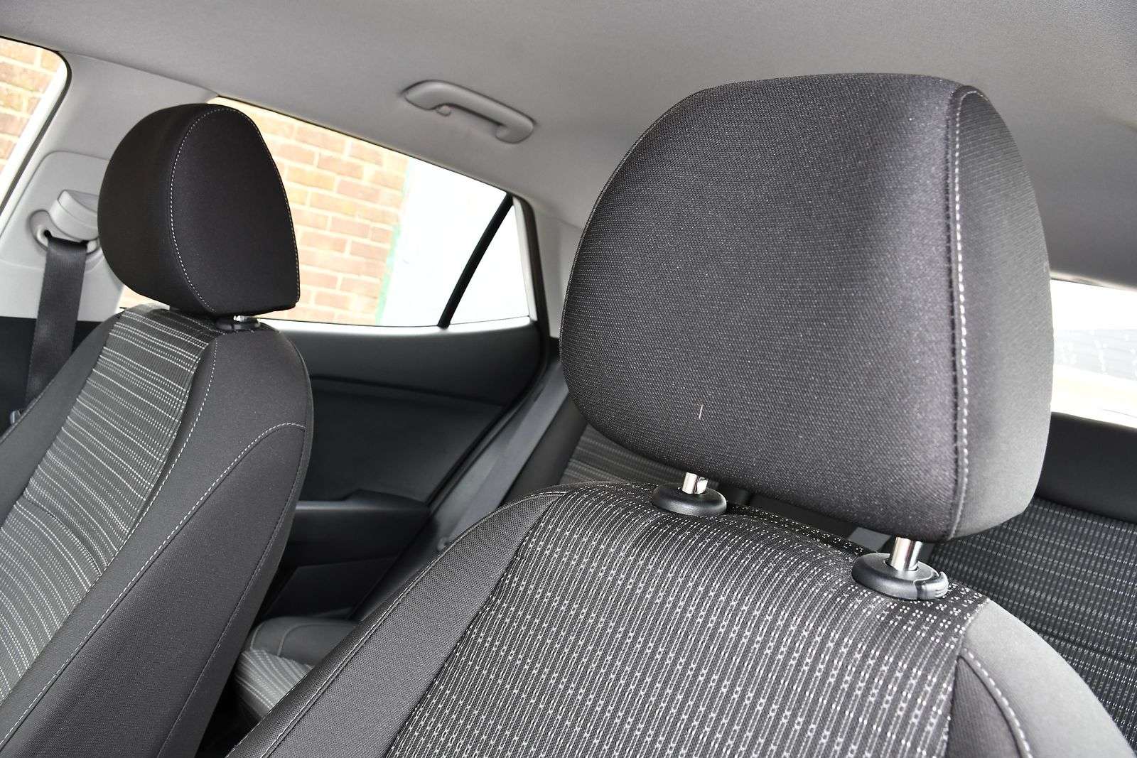 2023 KIA STONIC 2023 KIA STONIC