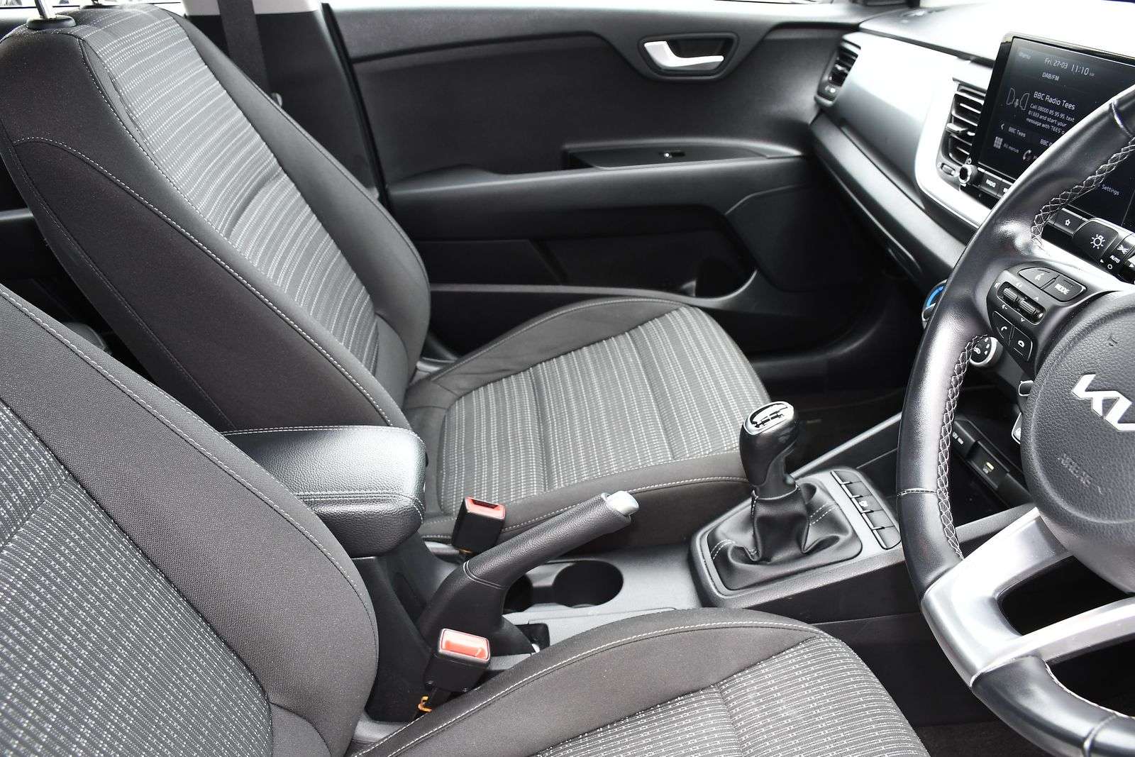 2023 KIA STONIC 2023 KIA STONIC