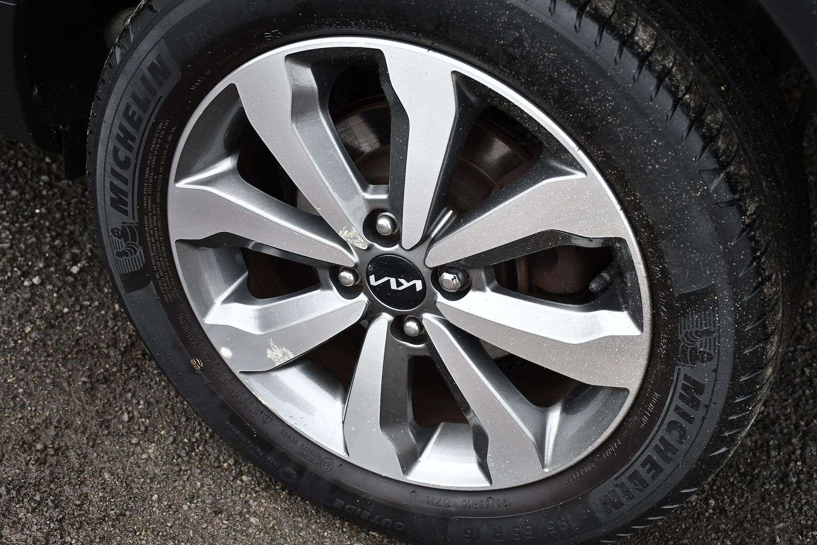 2023 KIA STONIC 2023 KIA STONIC