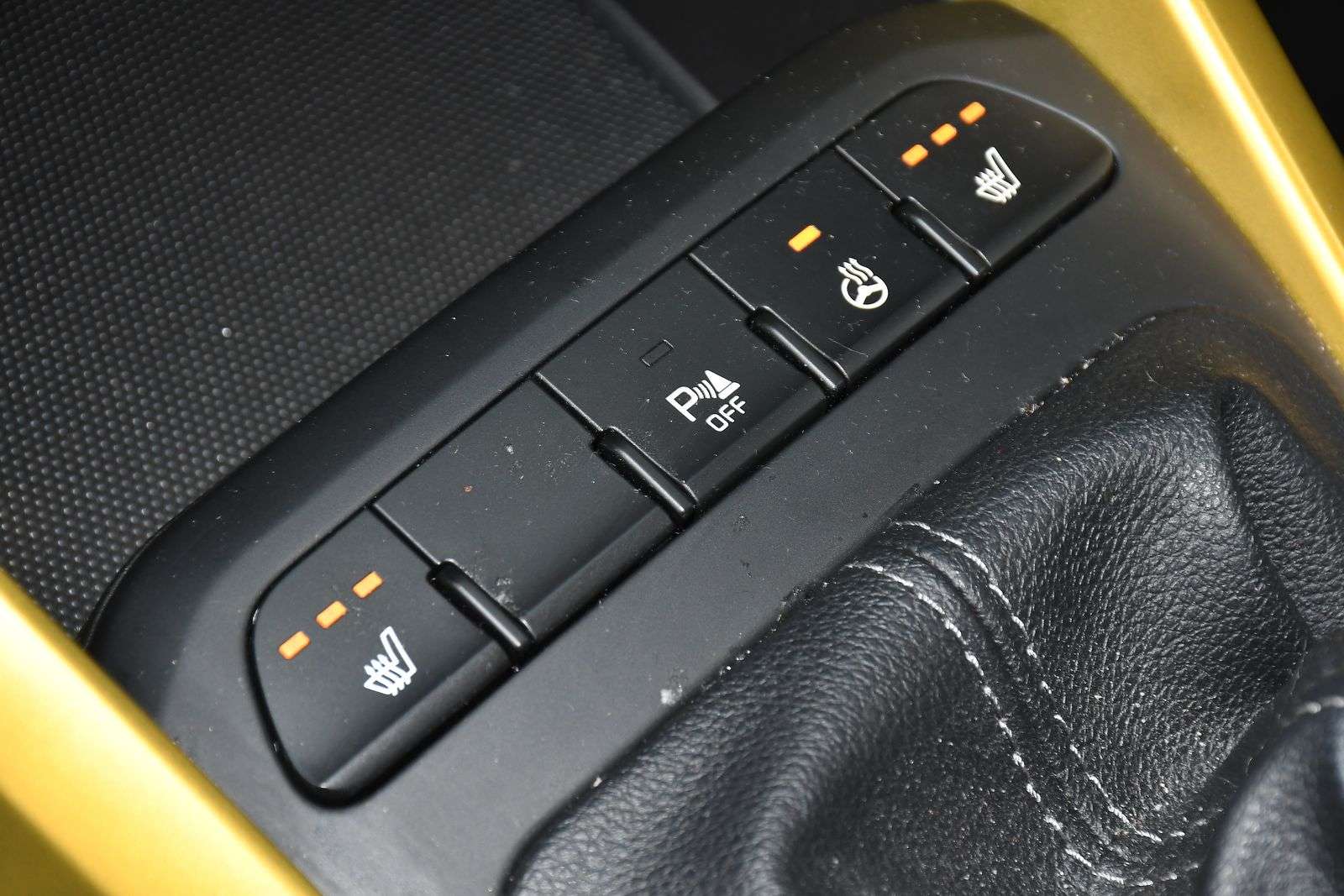 2023 KIA STONIC 2023 KIA STONIC