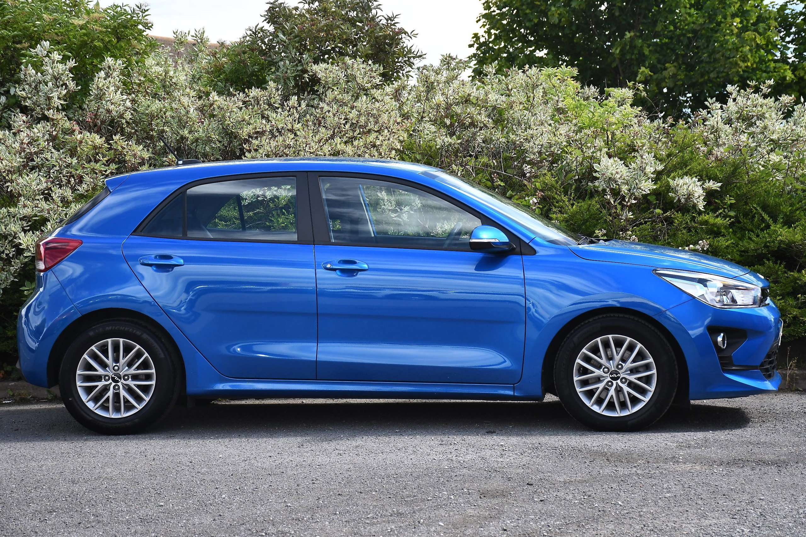 A 2023 KIA RIO 1.0 T-GDi 2 Hatchback 5dr Petrol Manual Euro 6 (s/s) (99 bhp) A 2023 KIA RIO 1.0 T-GDi 2 Hatchback 5dr Petrol Manual Euro 6 (s/s) (99 bhp)