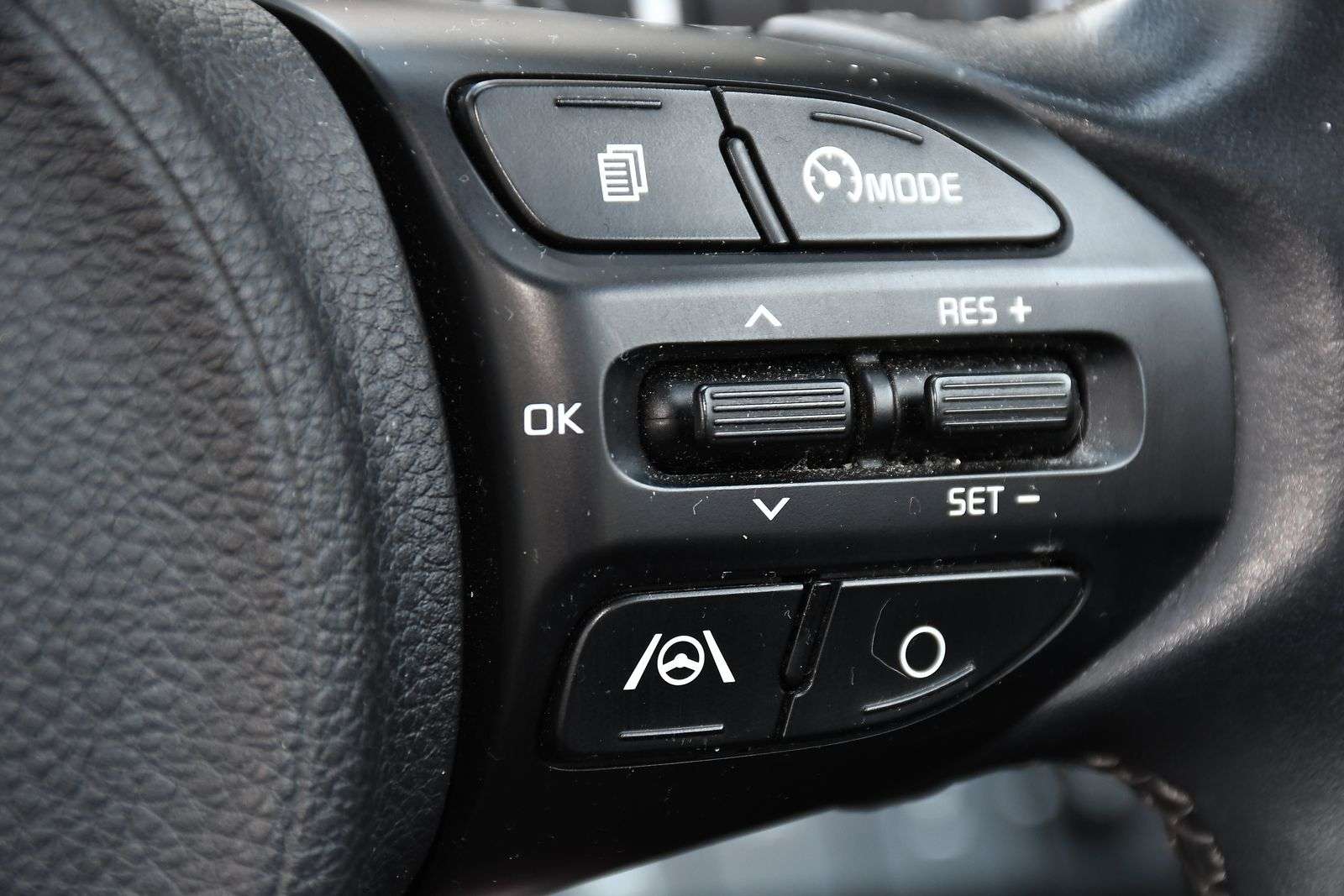 2021 KIA STONIC 2021 KIA STONIC