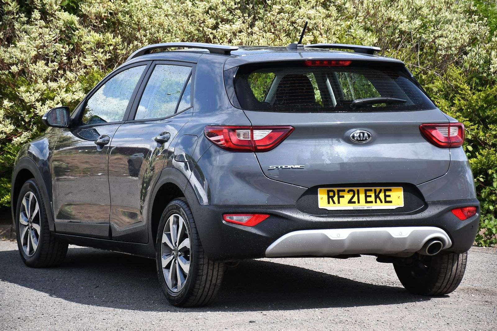 A 2021 KIA STONIC 2 A 2021 KIA STONIC 2