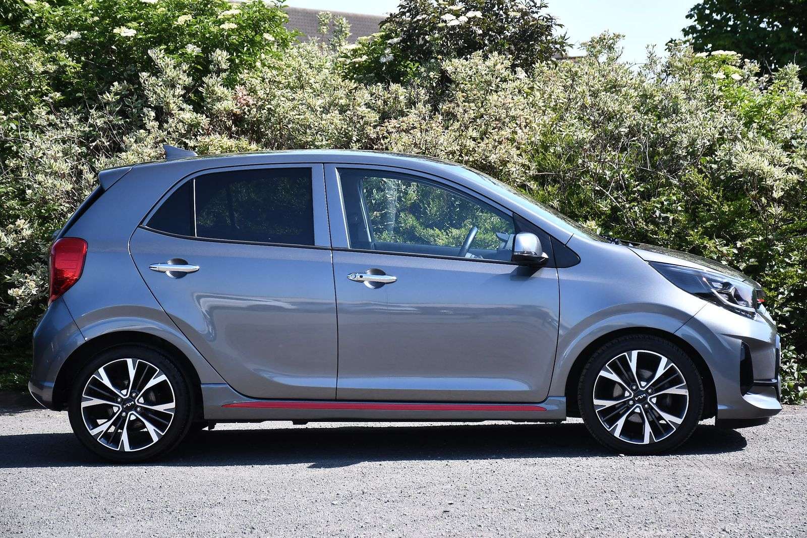 A 2023 KIA PICANTO 1.0 T-GDi GT-Line S Hatchback 5dr Petrol Manual Euro 6 (s/s) (99 bhp) A 2023 KIA PICANTO 1.0 T-GDi GT-Line S Hatchback 5dr Petrol Manual Euro 6 (s/s) (99 bhp)