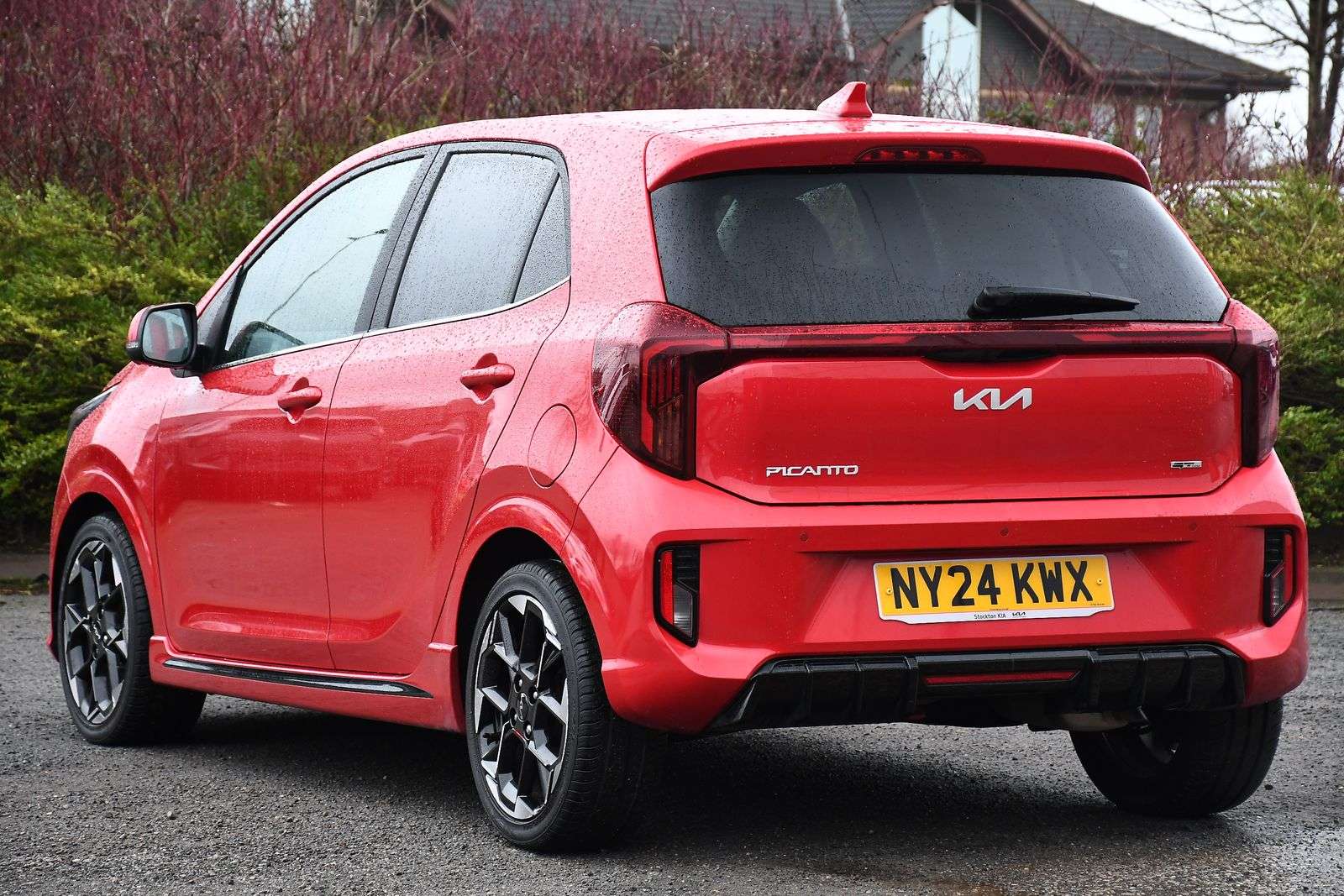 A 2024 KIA PICANTO 1.0 GT-Line Hatchback 5dr Petrol AMT Euro 6 (s/s) (62 bhp) A 2024 KIA PICANTO 1.0 GT-Line Hatchback 5dr Petrol AMT Euro 6 (s/s) (62 bhp)