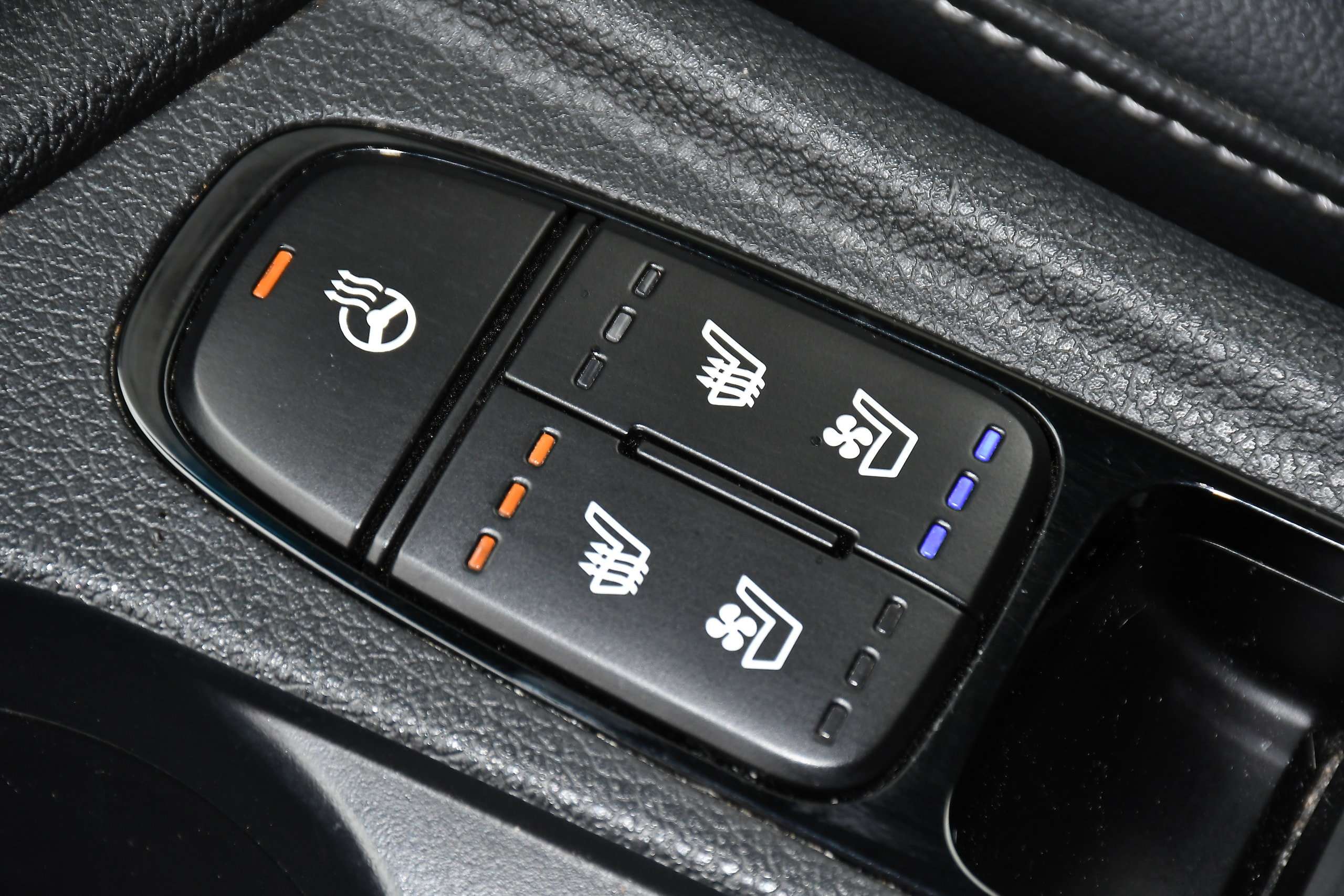 2020 KIA NIRO 2020 KIA NIRO