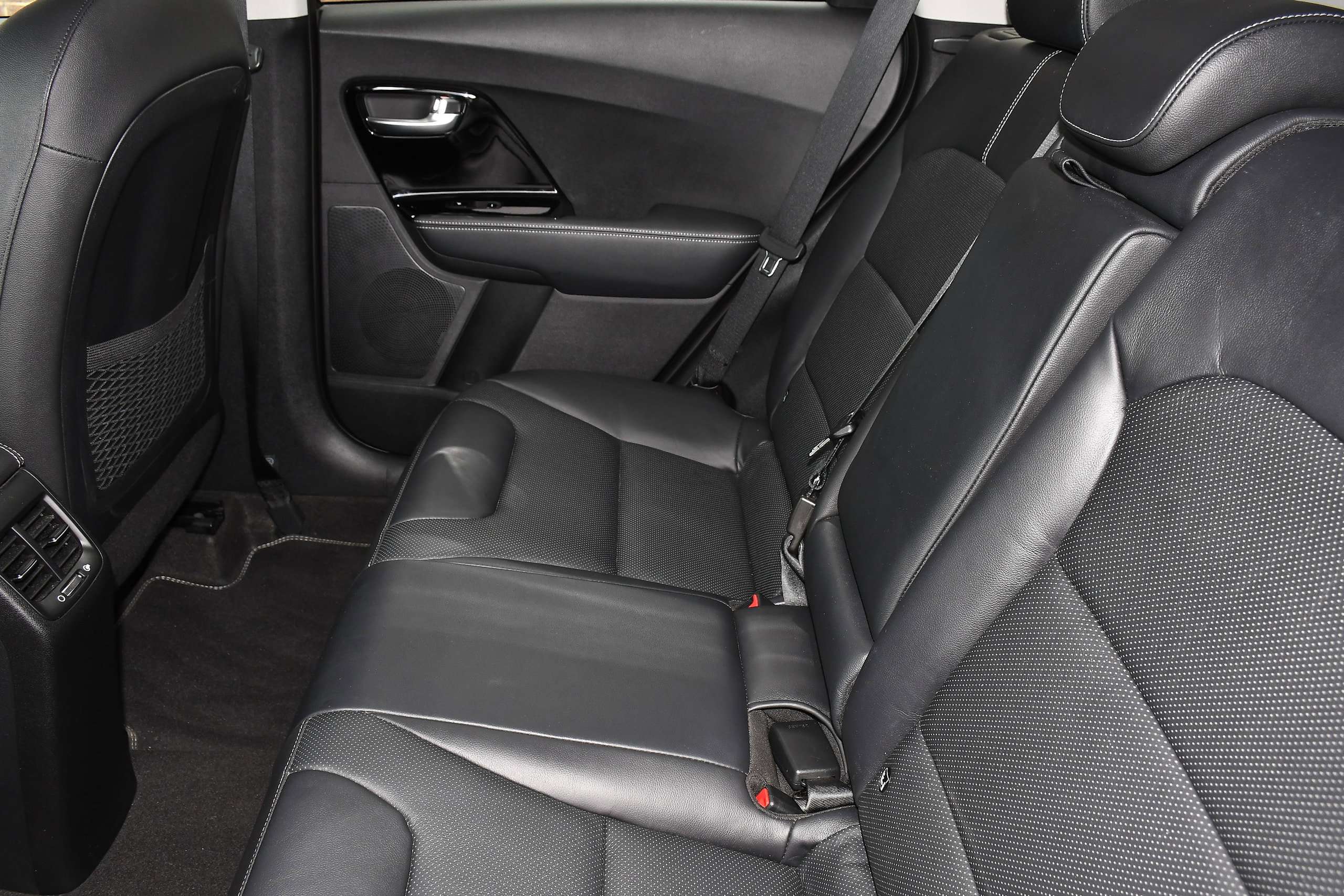 2020 KIA NIRO 2020 KIA NIRO