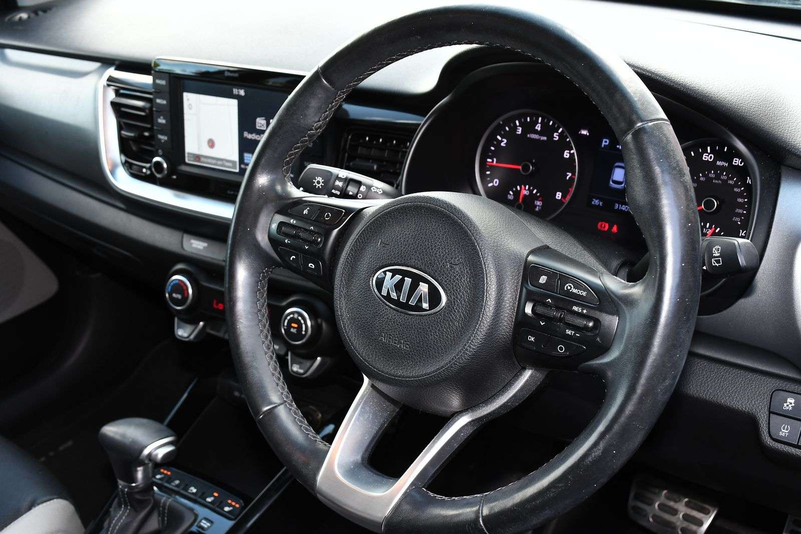2019 KIA STONIC 2019 KIA STONIC