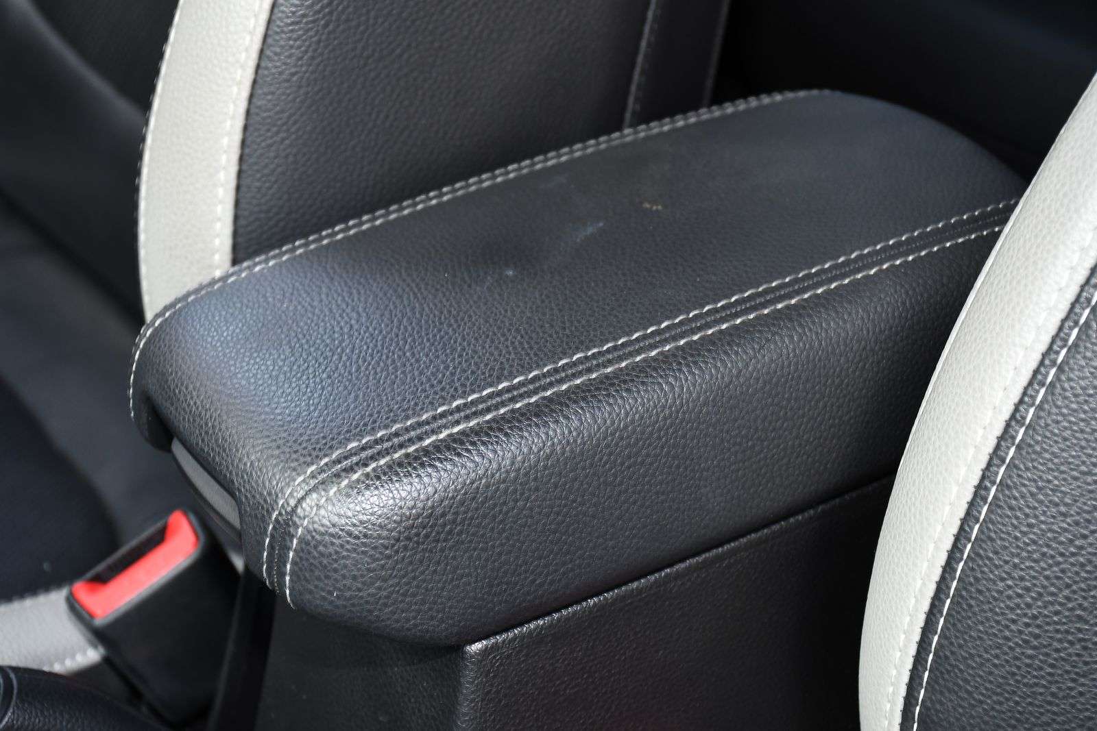 2019 KIA STONIC 2019 KIA STONIC