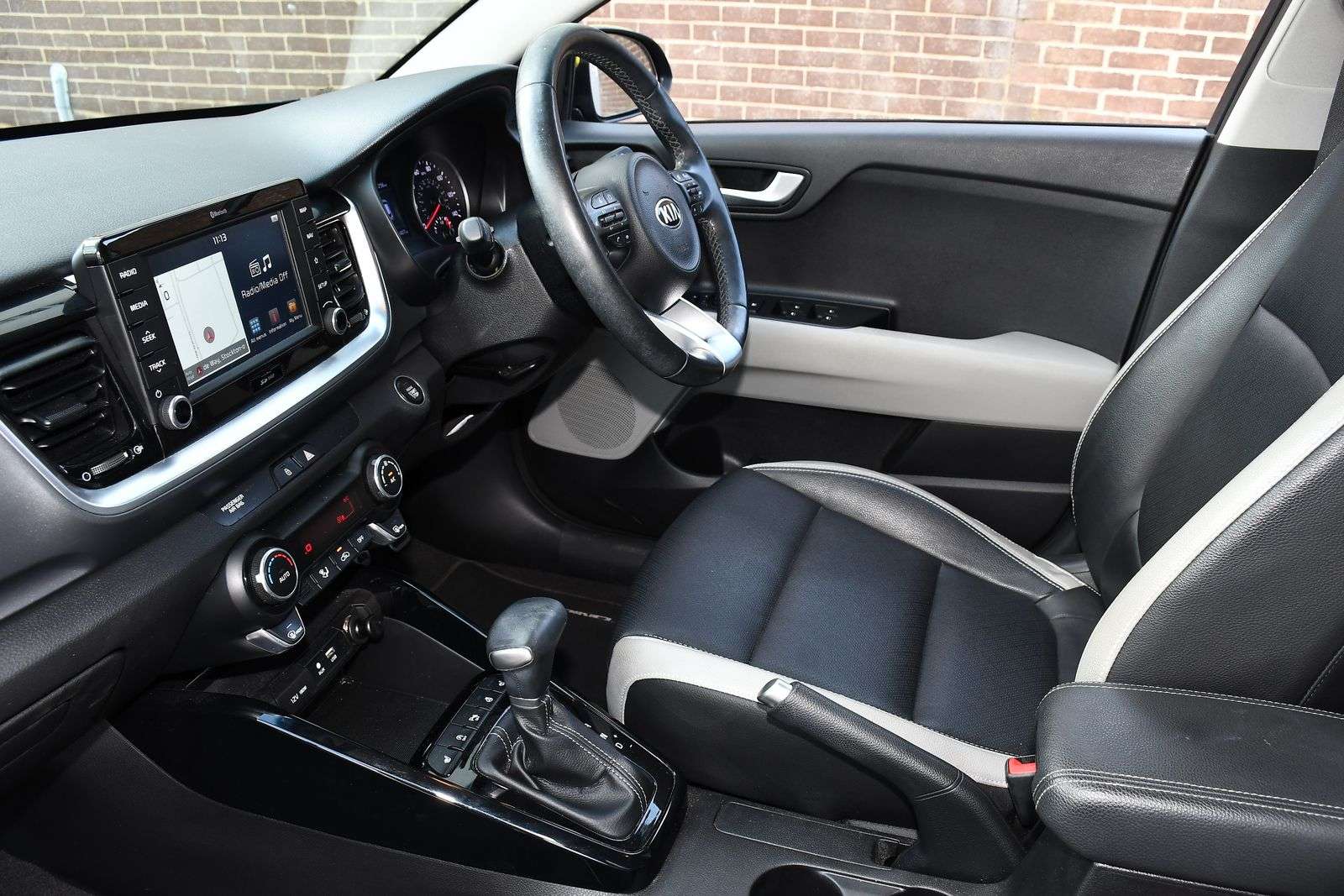 2019 KIA STONIC 2019 KIA STONIC