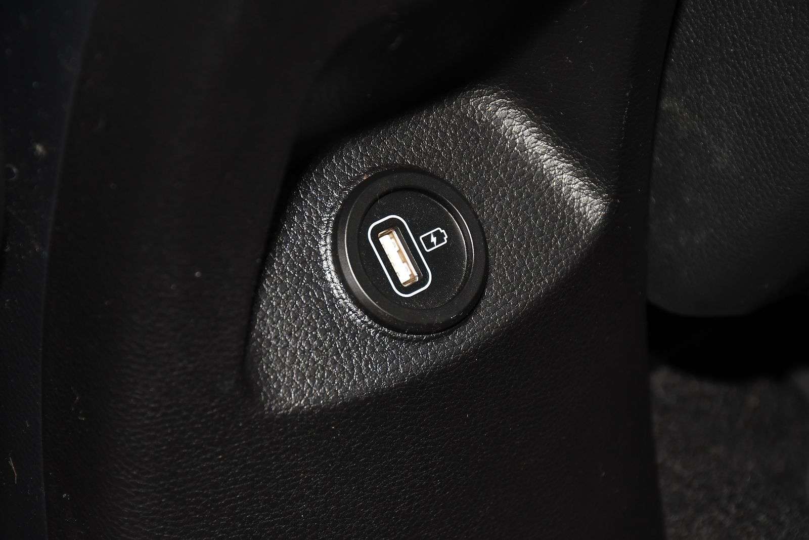 2024 KIA STONIC 2024 KIA STONIC