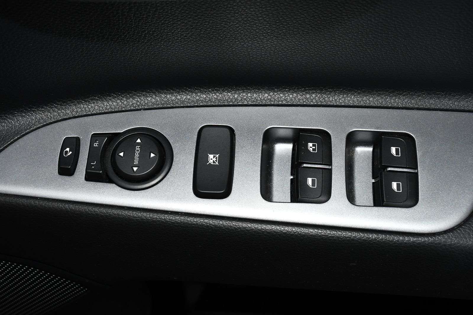 2023 KIA STONIC 2023 KIA STONIC