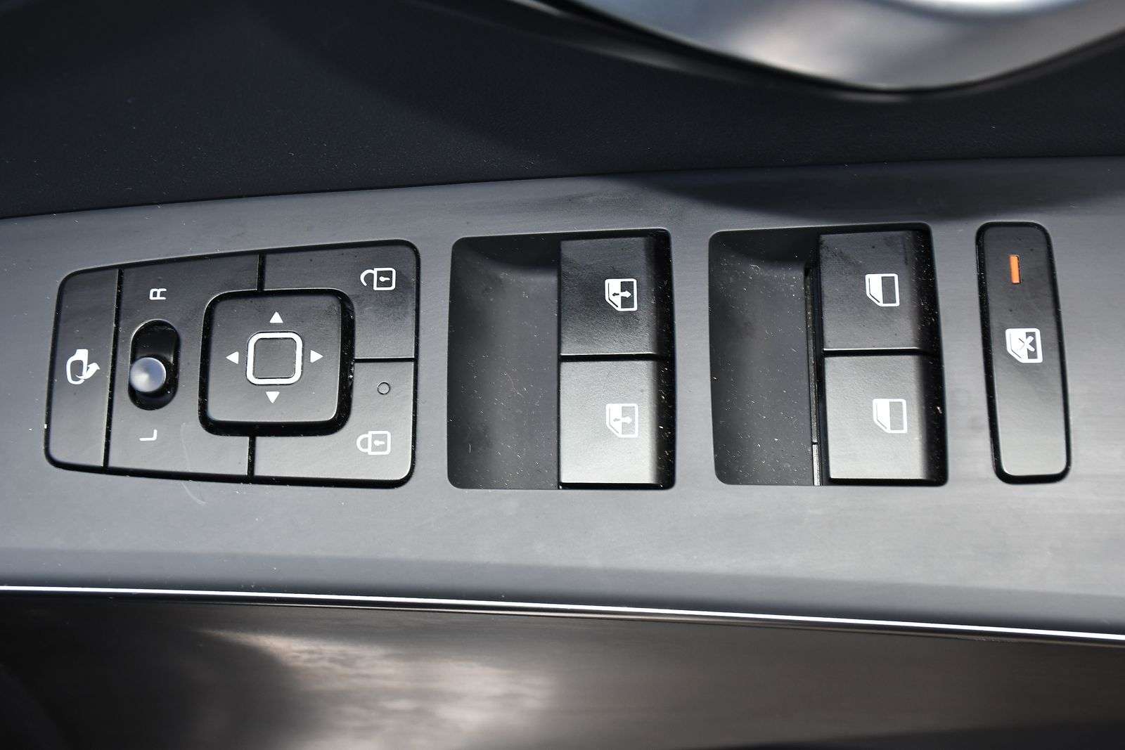 2025 KIA NIRO 2025 KIA NIRO