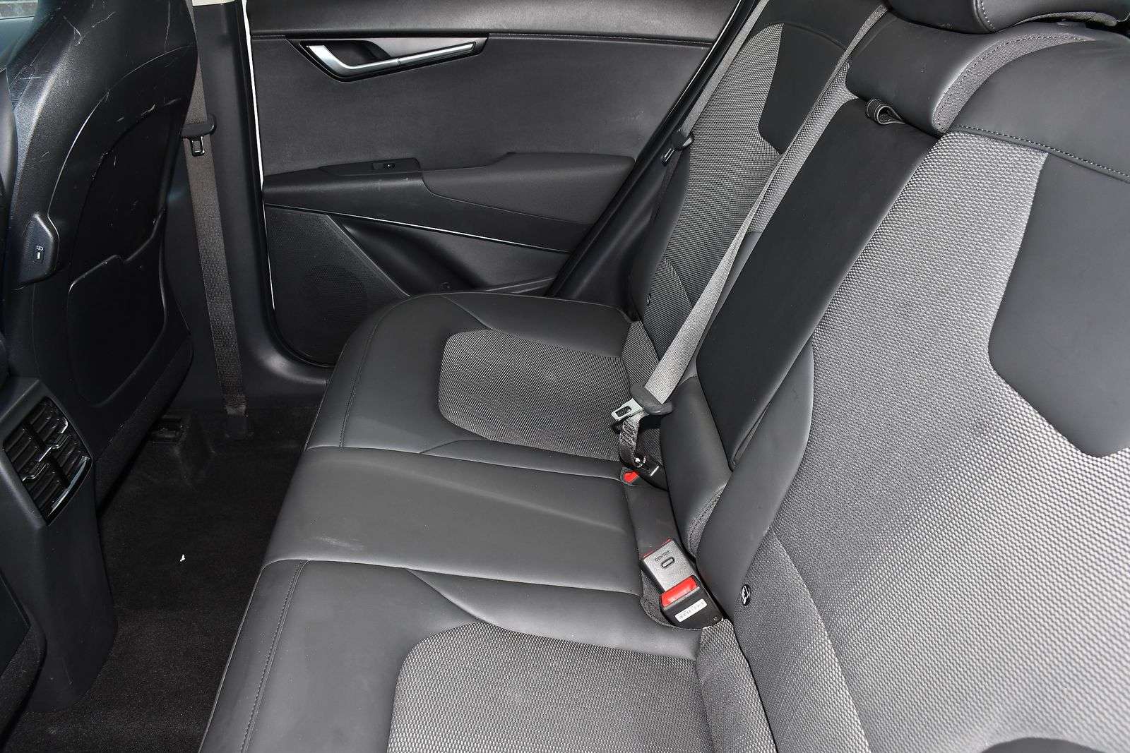 2025 KIA NIRO 2025 KIA NIRO