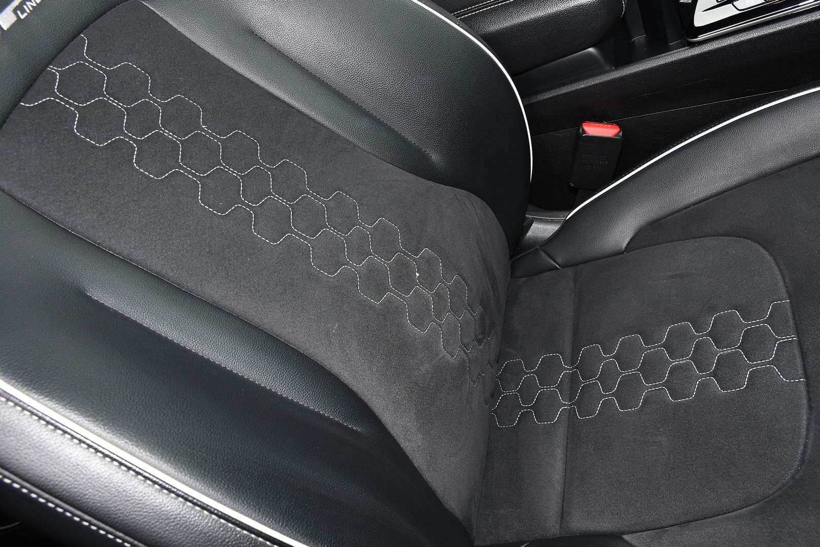 2023 KIA SPORTAGE 2023 KIA SPORTAGE
