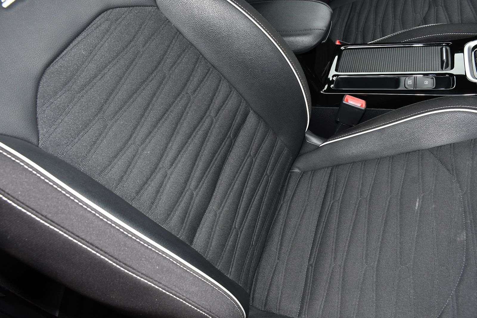 2025 KIA XCEED 2025 KIA XCEED