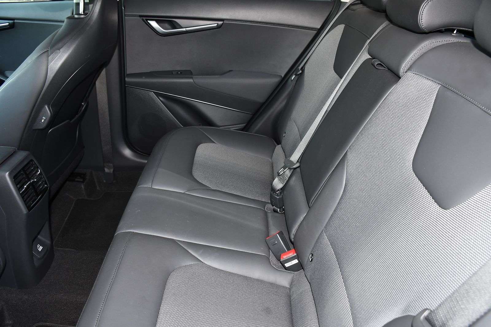 2022 KIA NIRO 2022 KIA NIRO