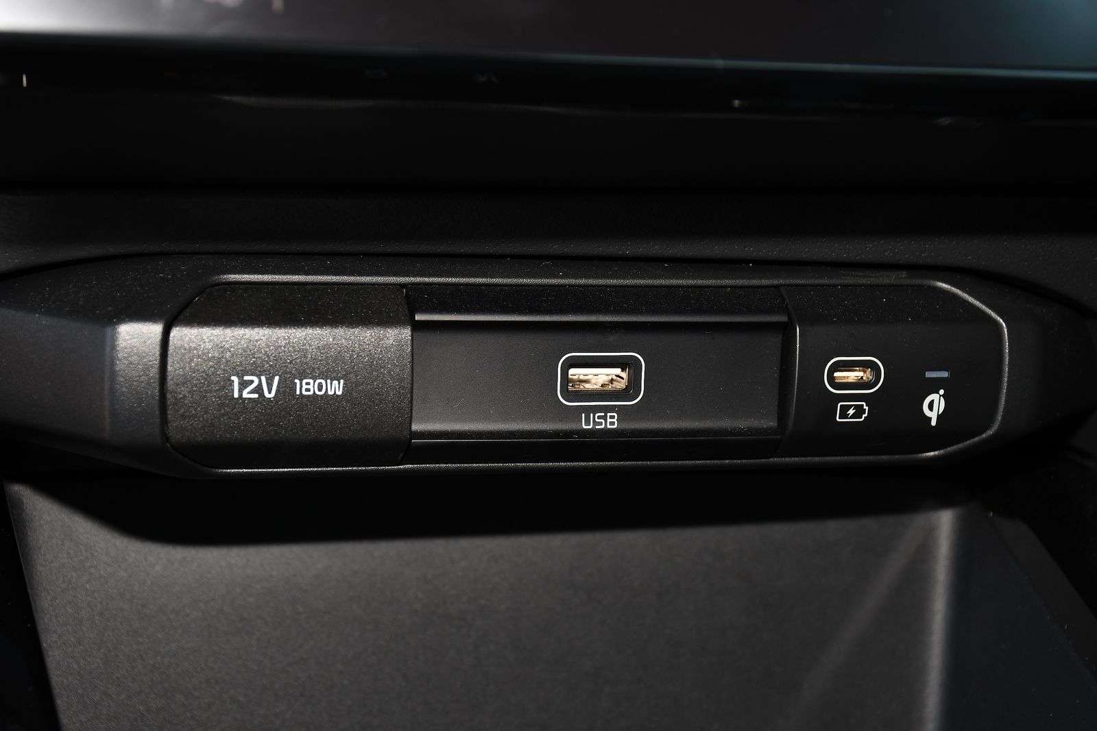 2022 KIA NIRO 2022 KIA NIRO