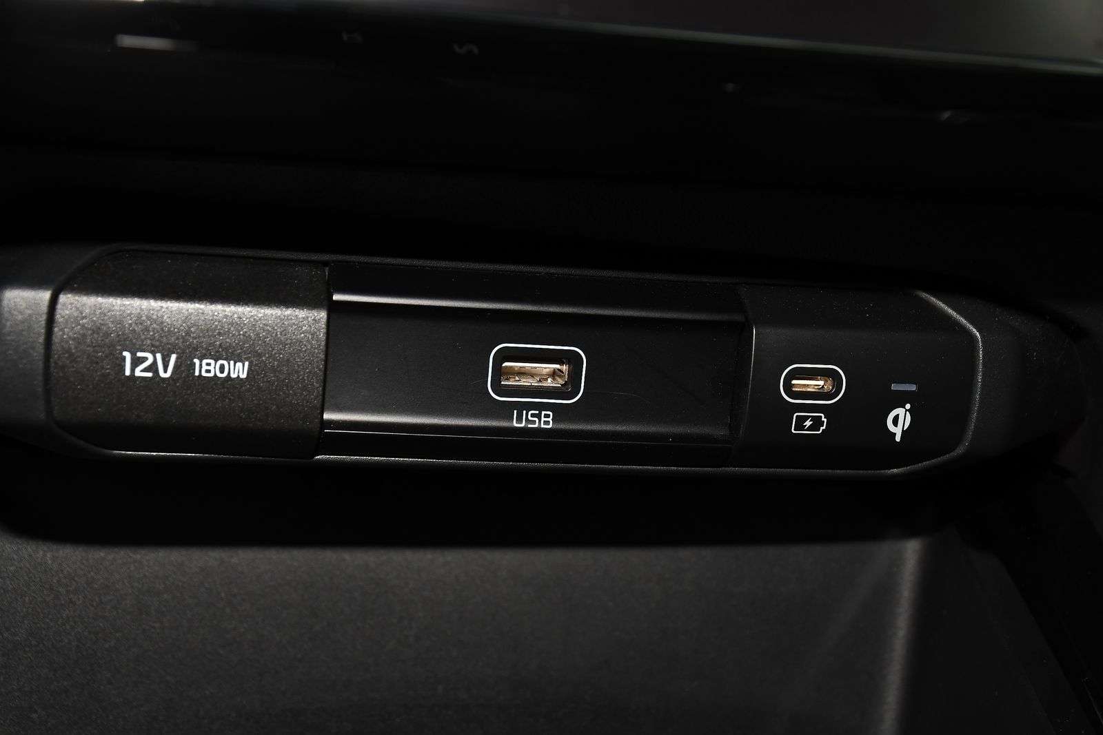 2022 KIA NIRO 2022 KIA NIRO